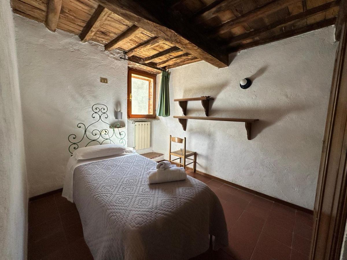 L'Aiolina Apartment Vagliagli Bagian luar foto