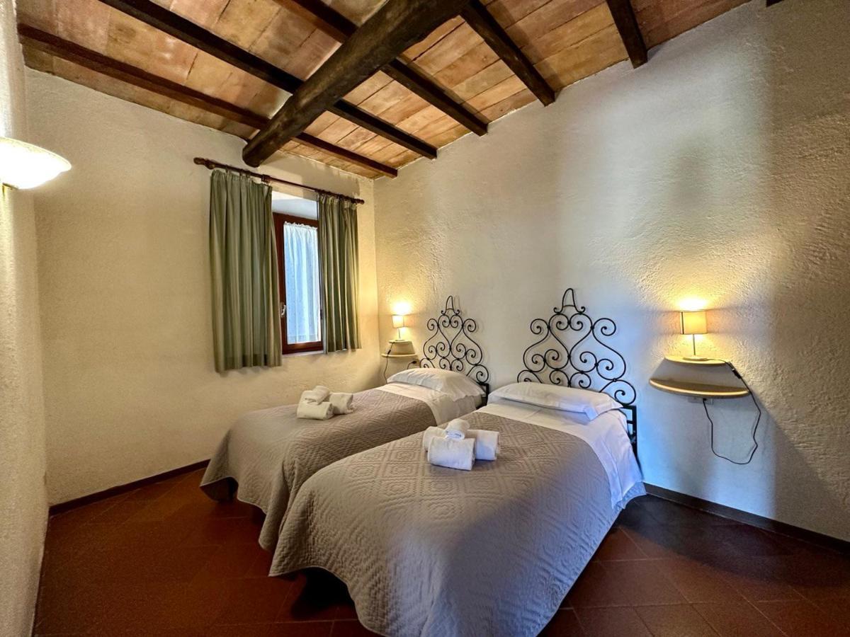 L'Aiolina Apartment Vagliagli Bagian luar foto